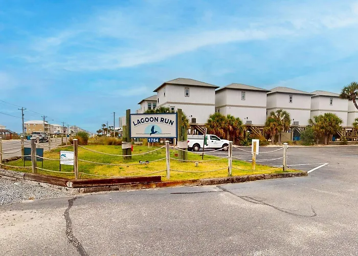 Lagoon Run Holiday home